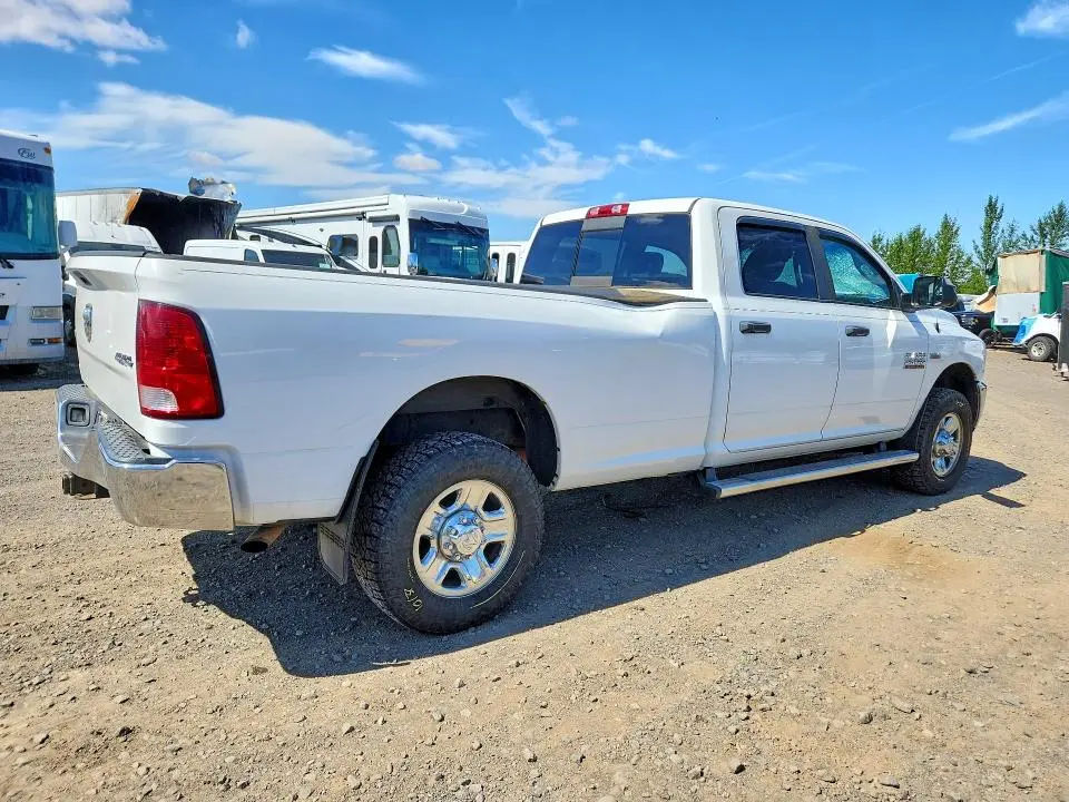 2014 RAM 3500 SLT  