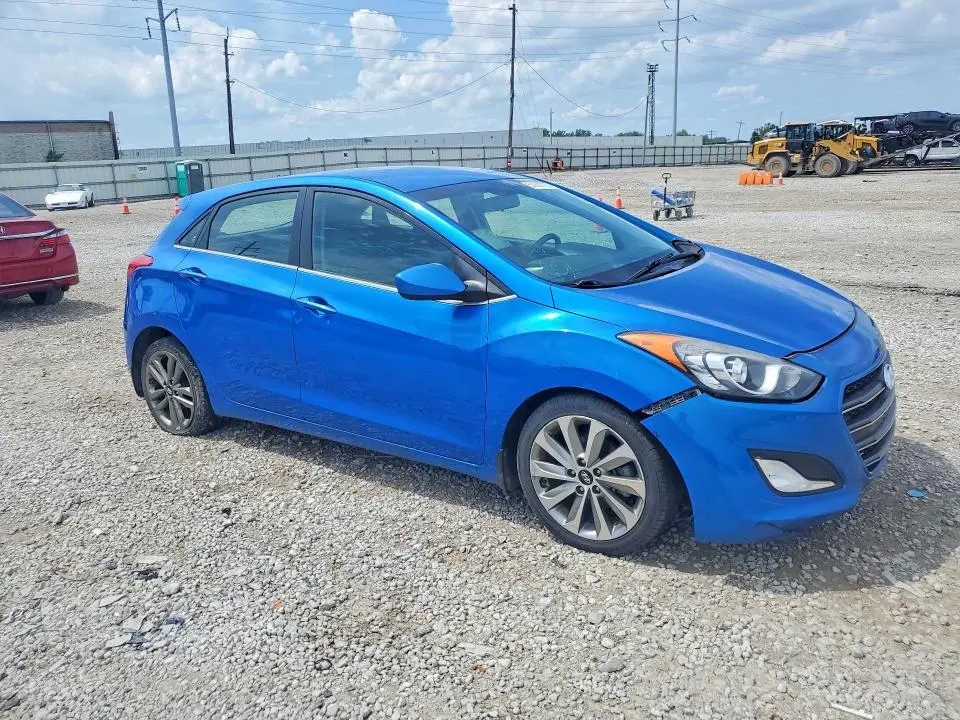 2017 HYUNDAI ELANTRA GT BASE  