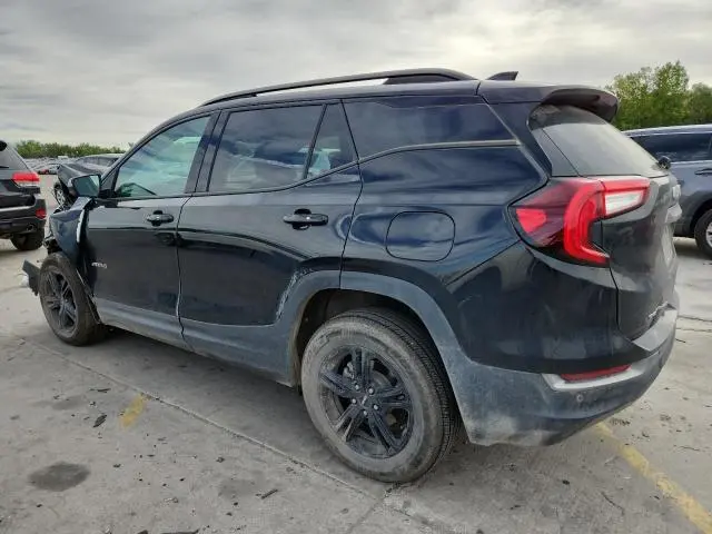 2022 GMC TERRAIN AT4  