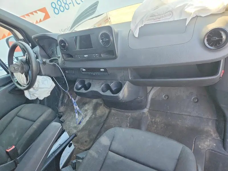 2024 MERCEDES-BENZ SPRINTER 2500  
