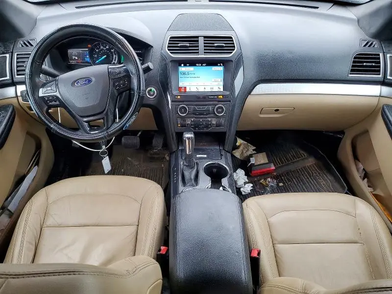 2017 FORD EXPLORER XLT  