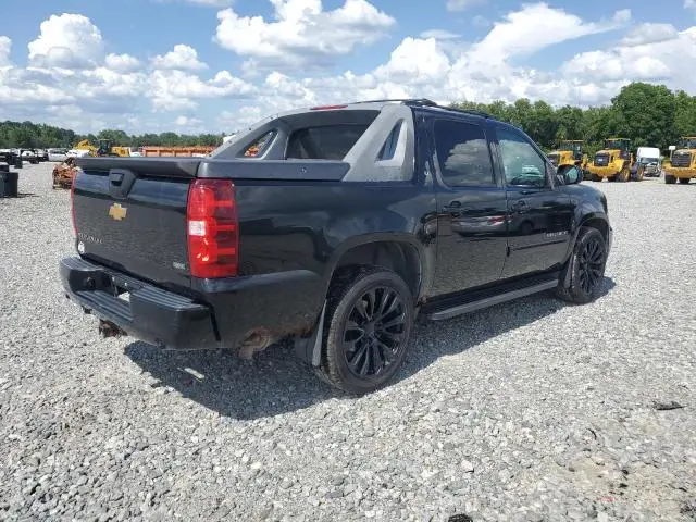 2011 CHEVROLET AVALANCHE LT  