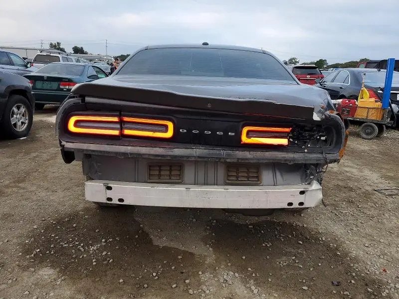 2016 DODGE CHALLENGER SXT  