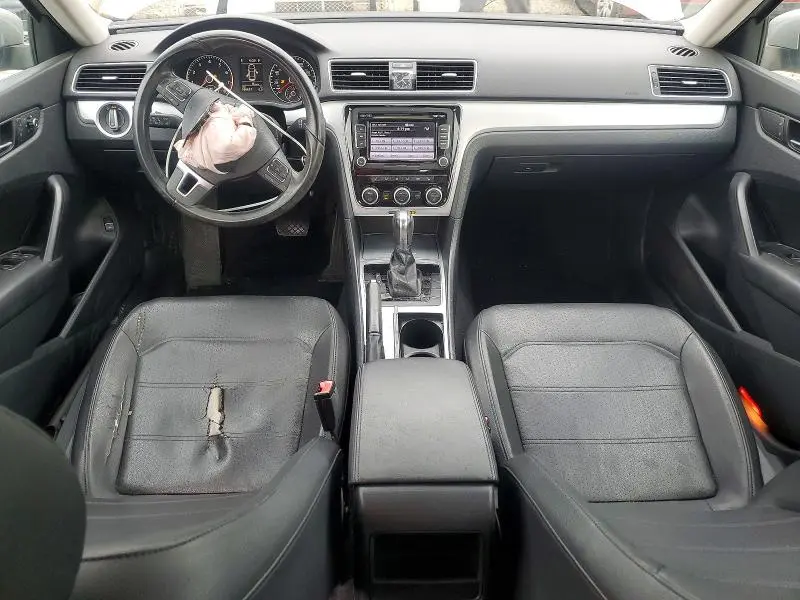 2012 VOLKSWAGEN PASSAT SE  