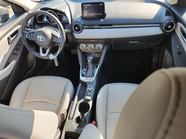 2020 TOYOTA YARIS LE  