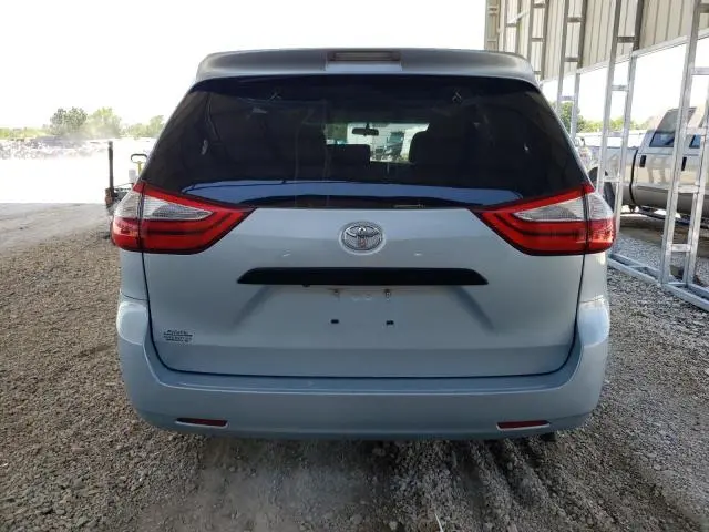 2015 TOYOTA SIENNA   