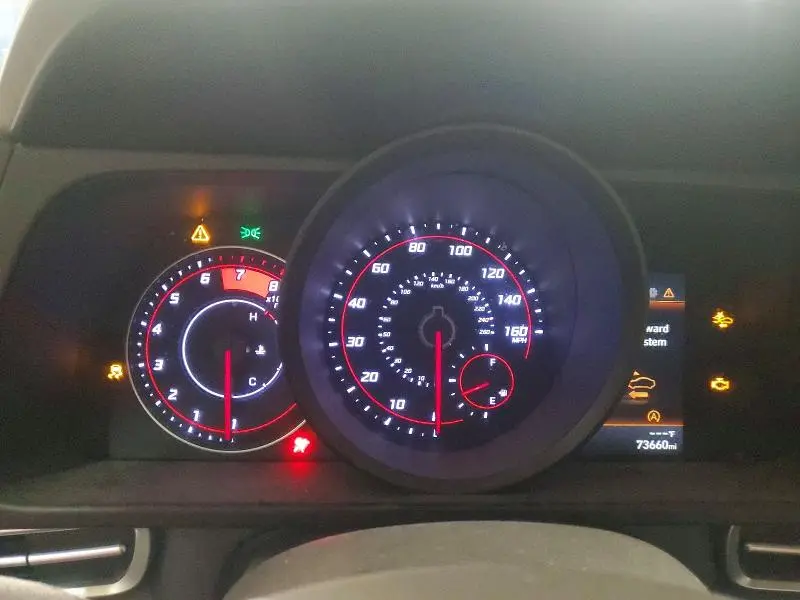 2021 HYUNDAI ELANTRA SE  