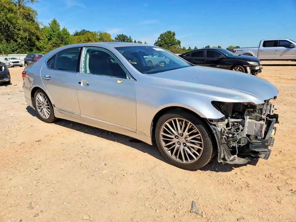 2010 LEXUS LS 460  