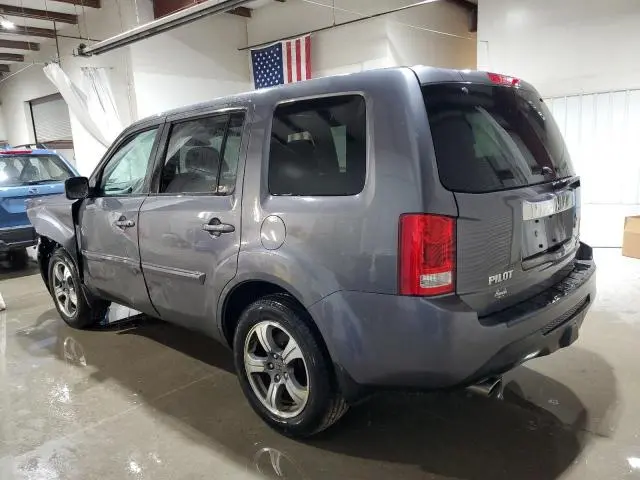 2015 HONDA PILOT SE  