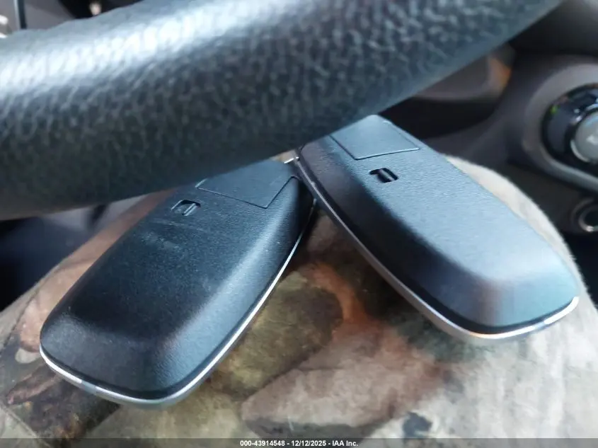 2024 NISSAN KICKS SR XTRONIC CVT