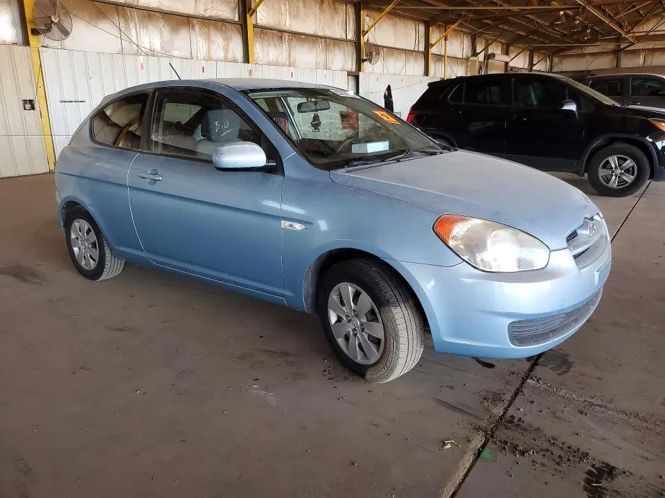 2011 HYUNDAI ACCENT GL  