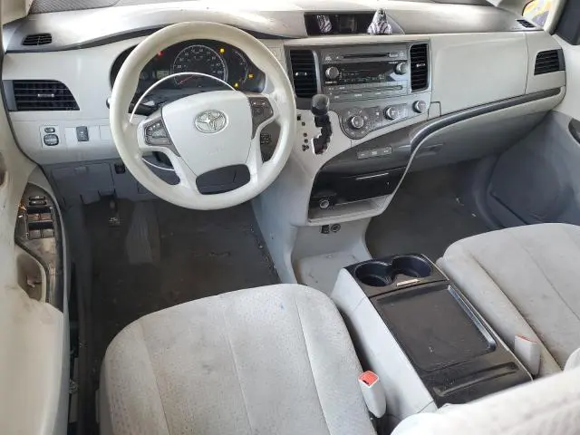 2011 TOYOTA SIENNA LE  