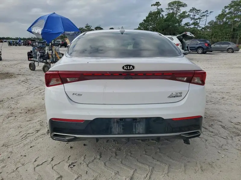 2021 KIA K5 LXS  