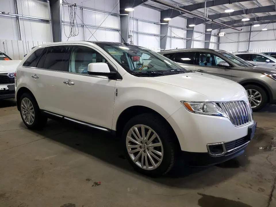 2011 LINCOLN MKX   