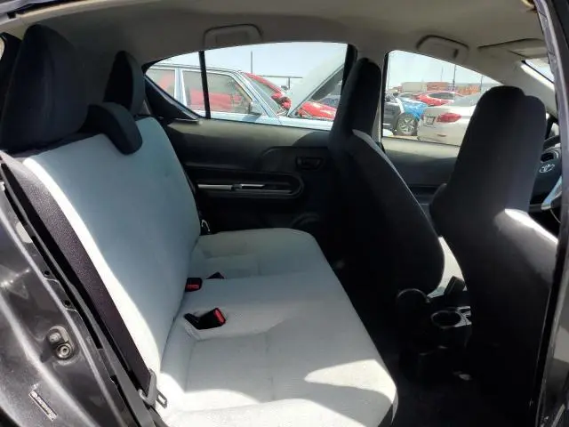 2017 TOYOTA PRIUS C   