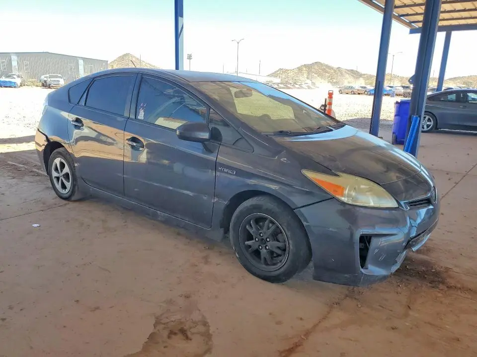2014 TOYOTA PRIUS TWO  