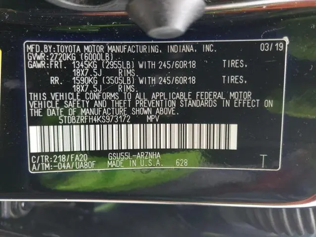 2019 TOYOTA HIGHLANDER LE  