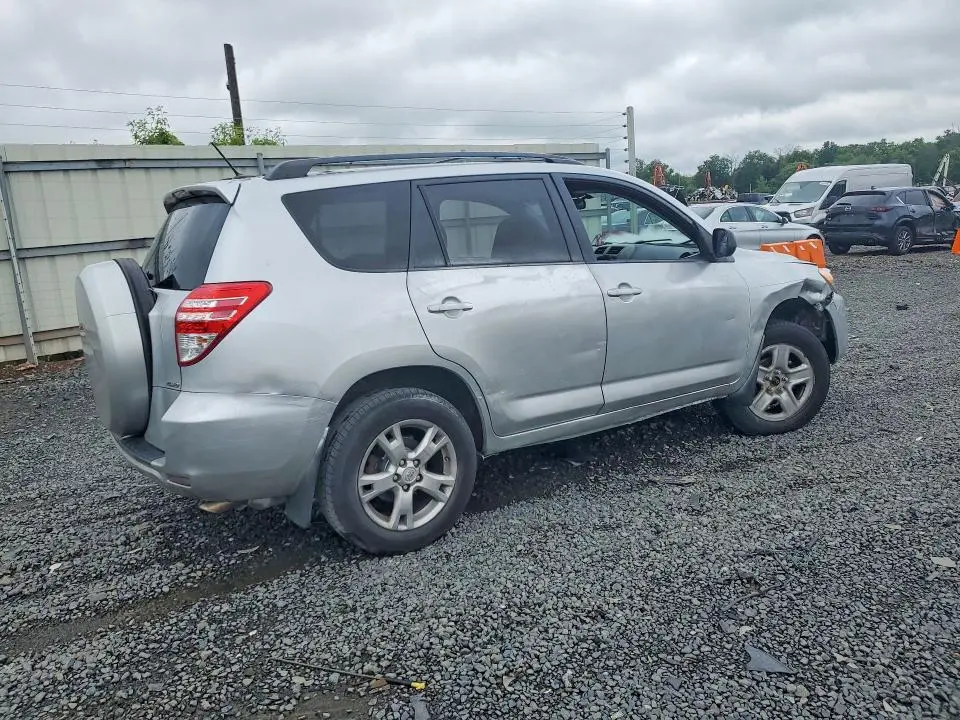 2011 TOYOTA RAV4 BASE  