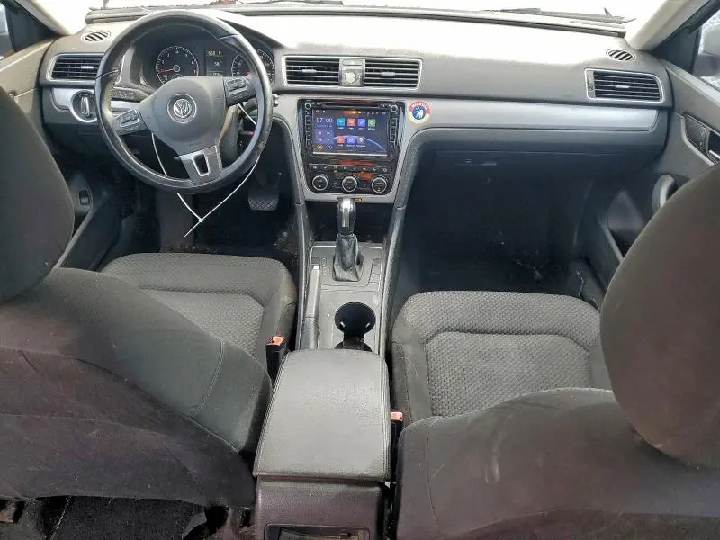 2012 VOLKSWAGEN PASSAT S  