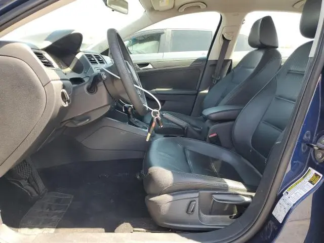 2014 VOLKSWAGEN JETTA SE  