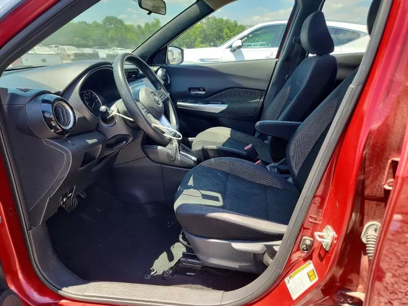2019 NISSAN KICKS SV  