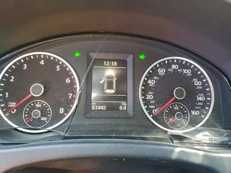 2017 VOLKSWAGEN TIGUAN S  