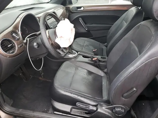 2012 VOLKSWAGEN BEETLE   