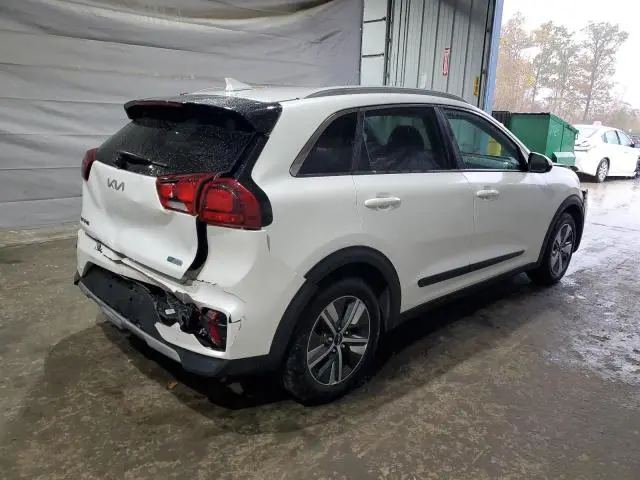 2022 KIA NIRO LX  