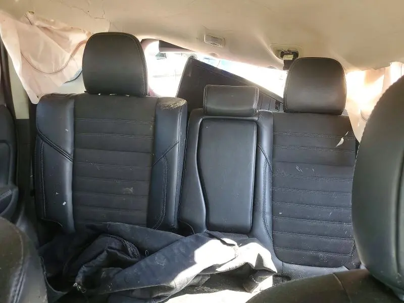 2020 MITSUBISHI OUTLANDER SE  