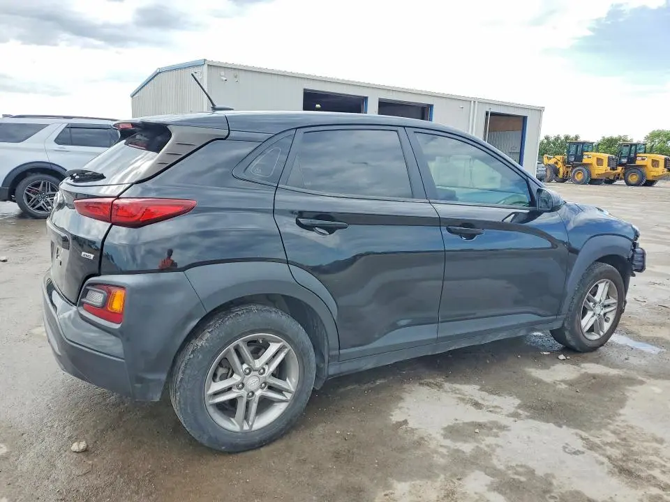 2020 HYUNDAI KONA SE  