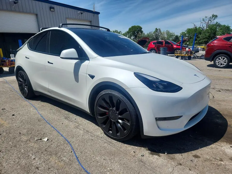 2023 TESLA MODEL Y   