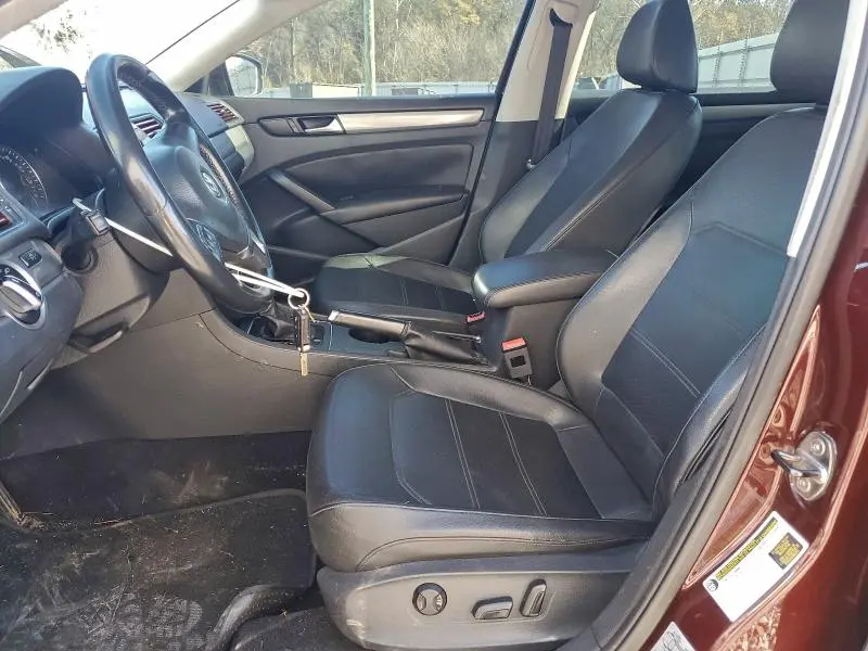 2014 VOLKSWAGEN PASSAT S  