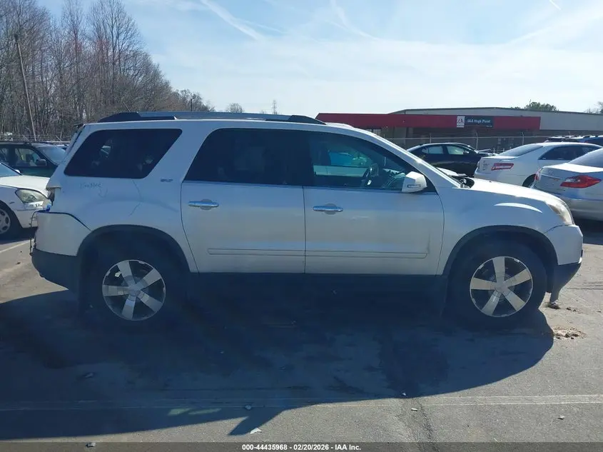 2011 GMC ACADIA SLT-1