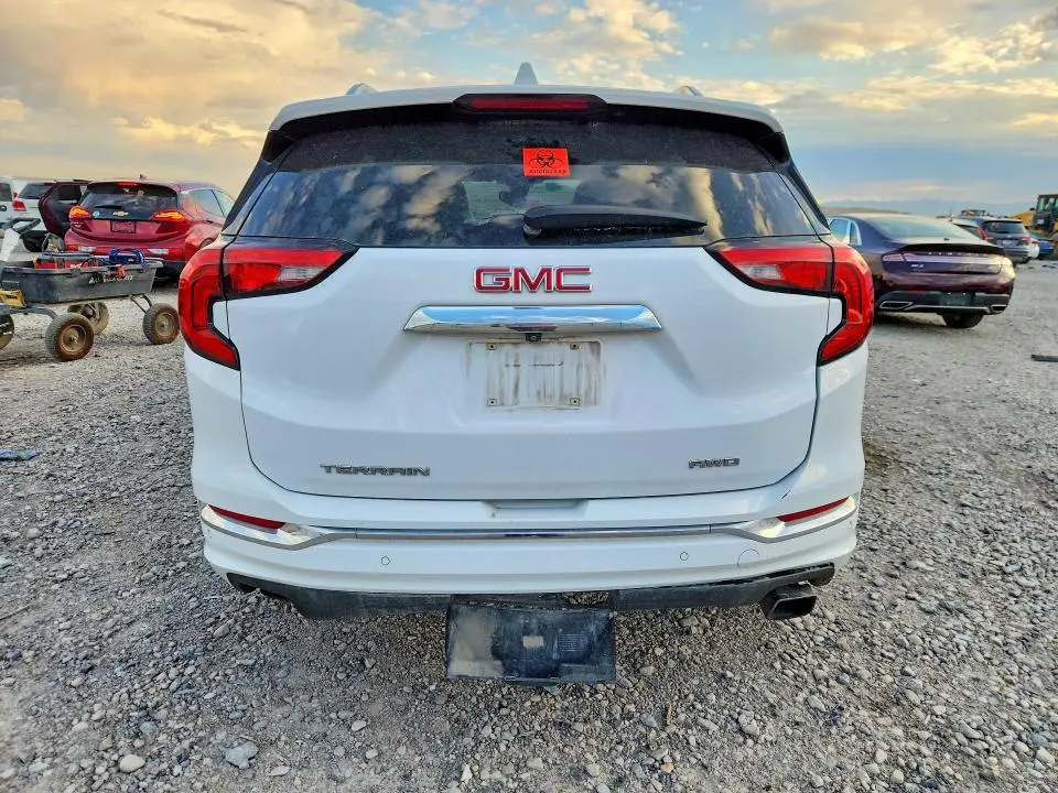 2020 GMC TERRAIN DENALI  