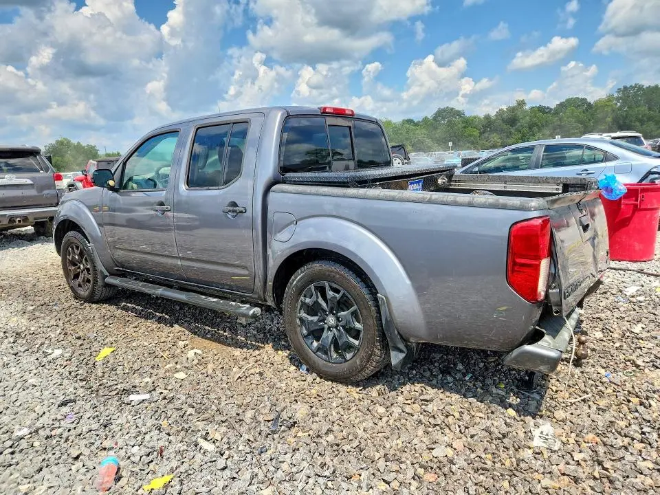 2020 NISSAN FRONTIER SV  