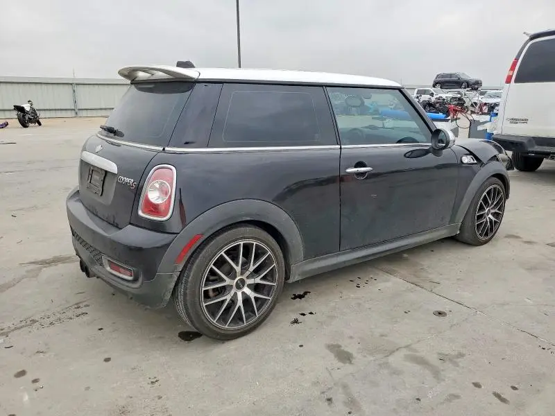 2012 MINI COOPER S  