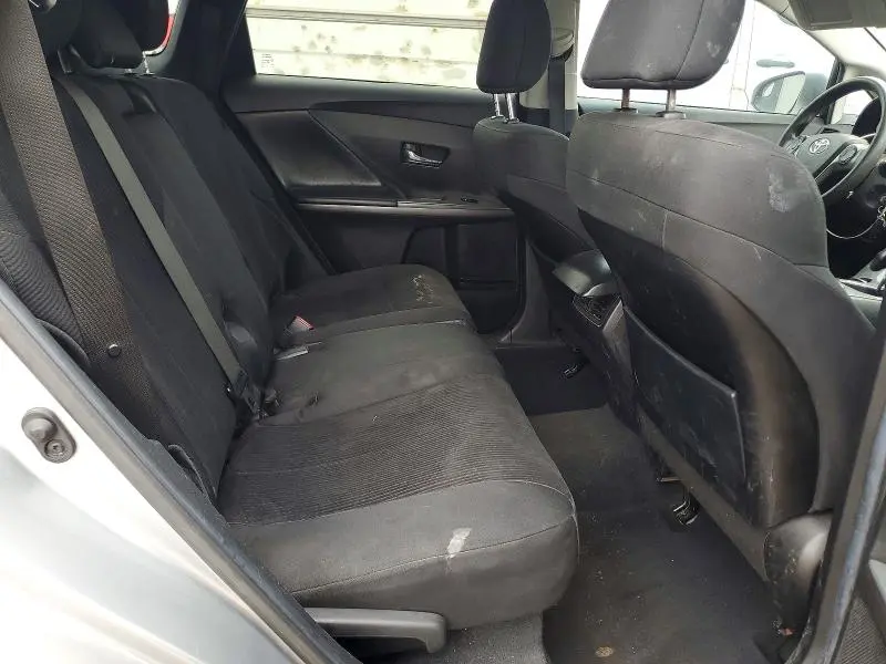 2015 TOYOTA VENZA LE  