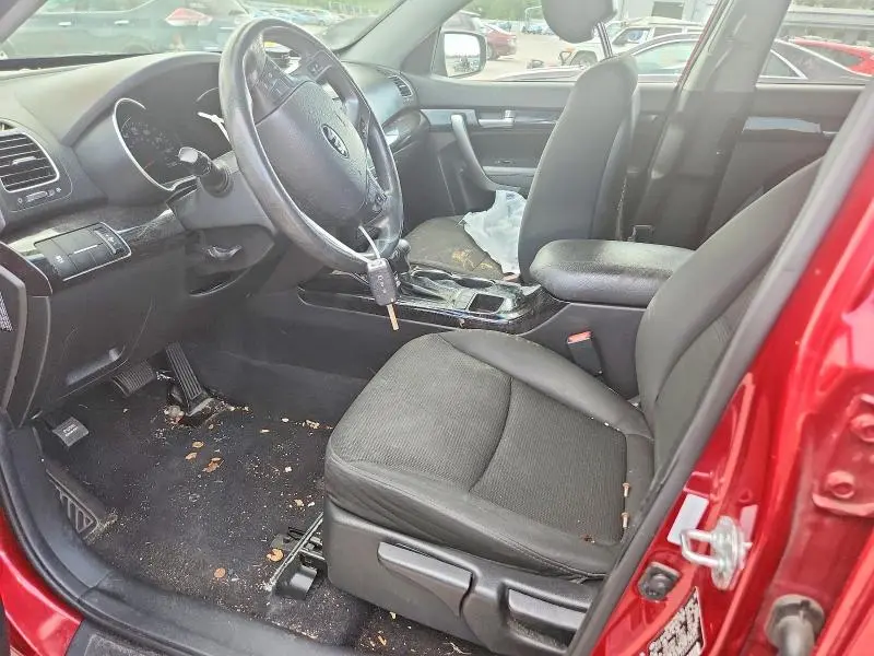 2014 KIA SORENTO LX  
