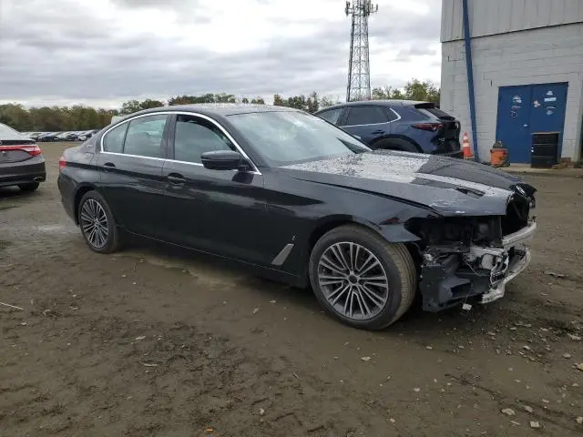 2019 BMW 530XE   