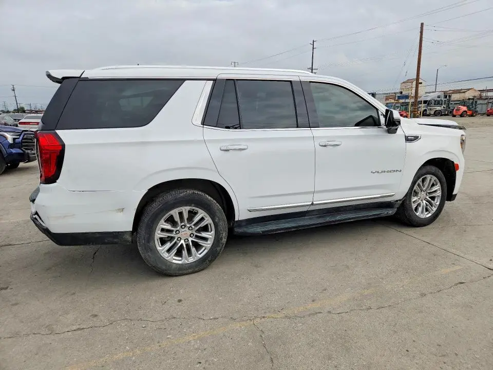 2021 GMC YUKON SLT  