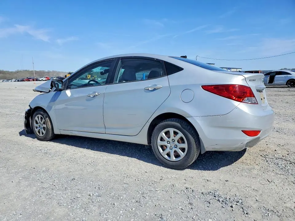 2013 HYUNDAI ACCENT GLS  