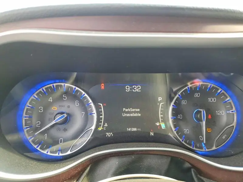 2017 CHRYSLER PACIFICA LIMITED  