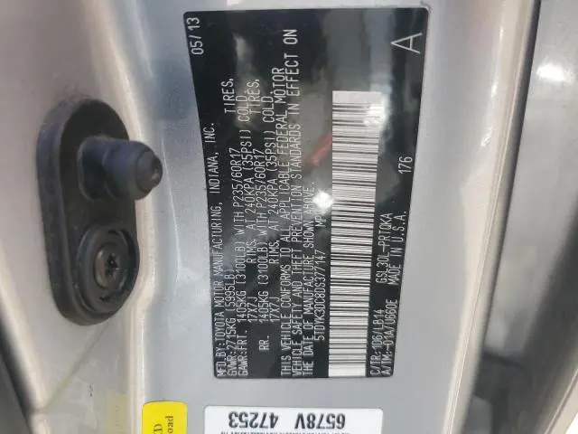 2013 TOYOTA SIENNA XLE  
