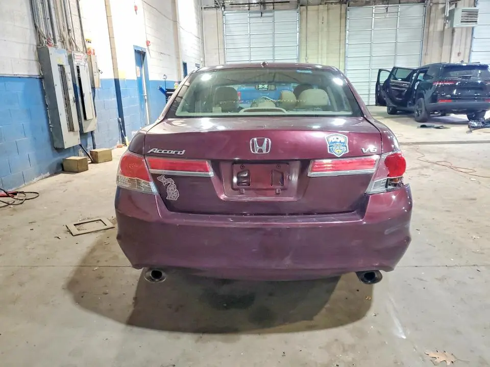 2011 HONDA ACCORD EXL  