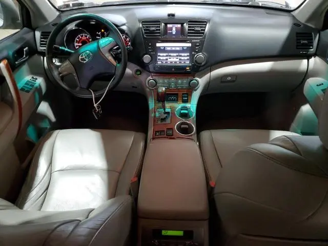 2010 TOYOTA HIGHLANDER LIMITED  