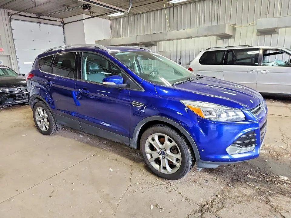 2016 FORD ESCAPE TITANIUM  