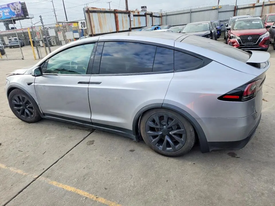 2025 TESLA MODEL X   