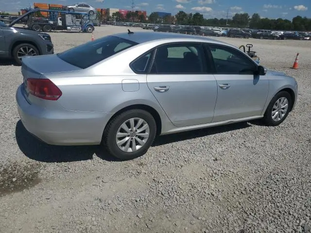 2013 VOLKSWAGEN PASSAT S  