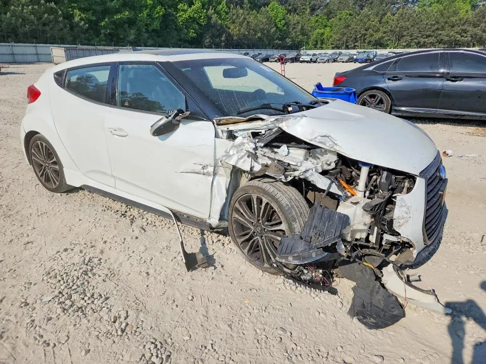 2016 HYUNDAI VELOSTER TURBO  