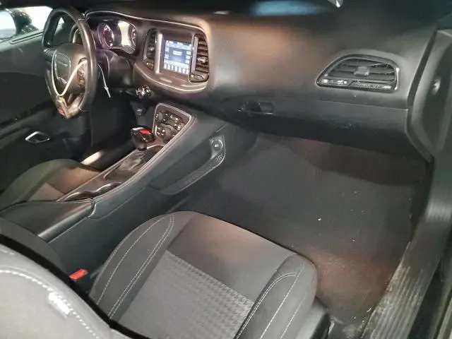 2020 DODGE CHALLENGER SXT  